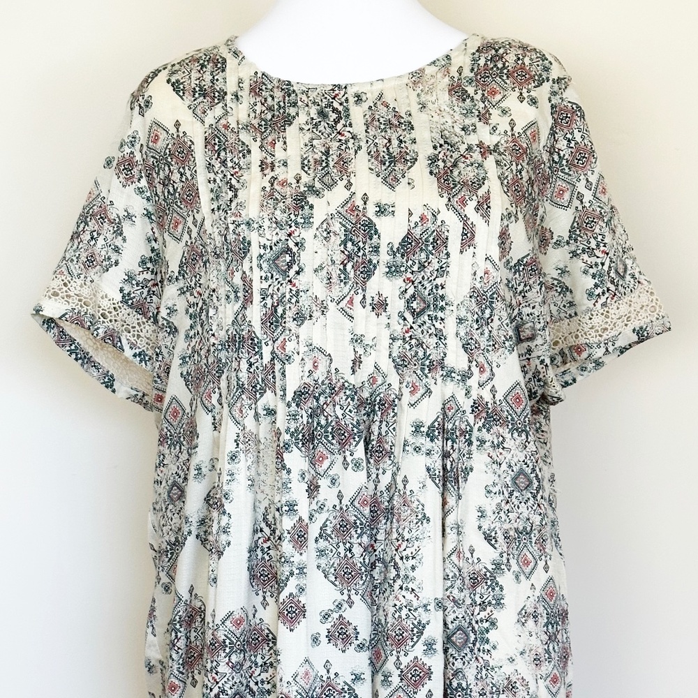 Luck Brand Stylish Cream Dress, Size US Medium